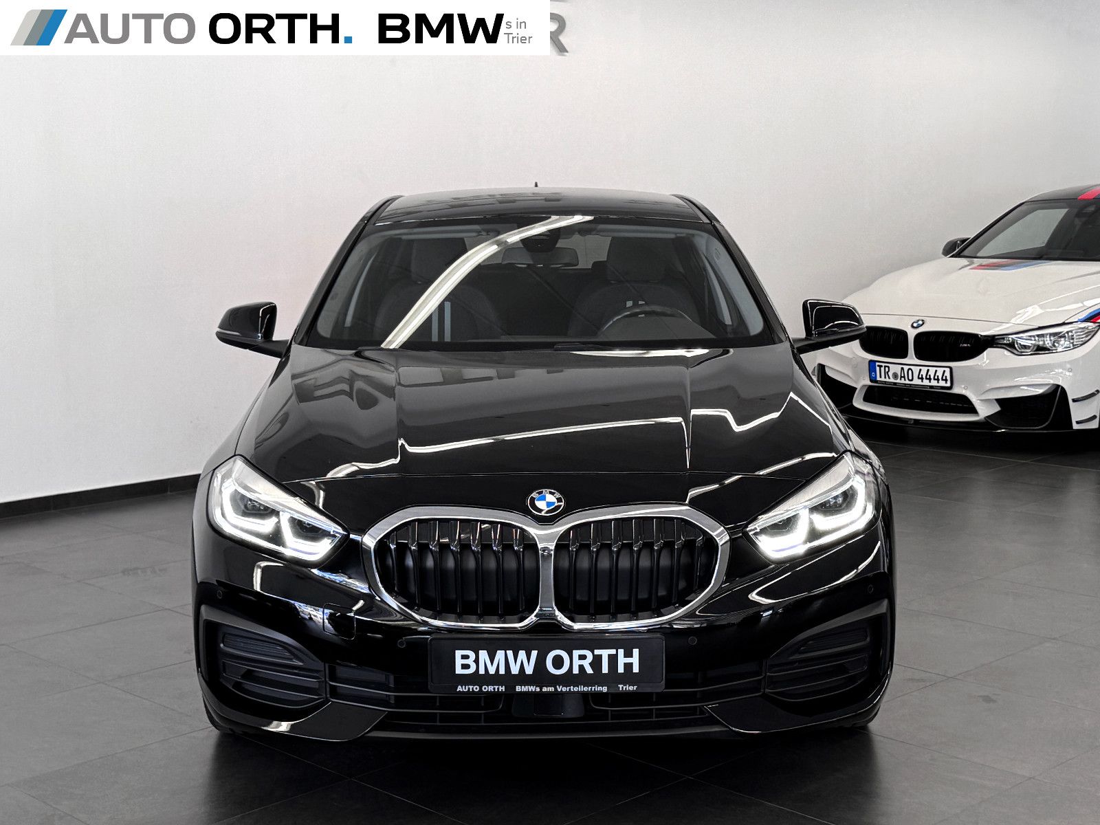 BMW 118 2024 г. Чёрный, пробег 37000 км