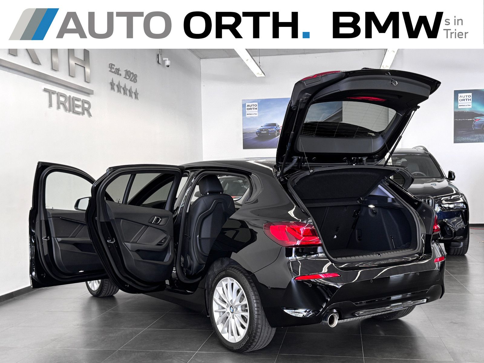 BMW 118 2024 г. Чёрный, пробег 37000 км