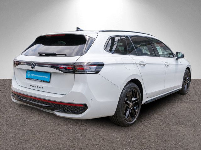 Volkswagen PASSAT VARIANT 2026 г. Белый, пробег 10990 км