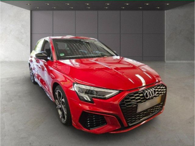 Audi A3 2023 г. Красный, пробег 35200 км