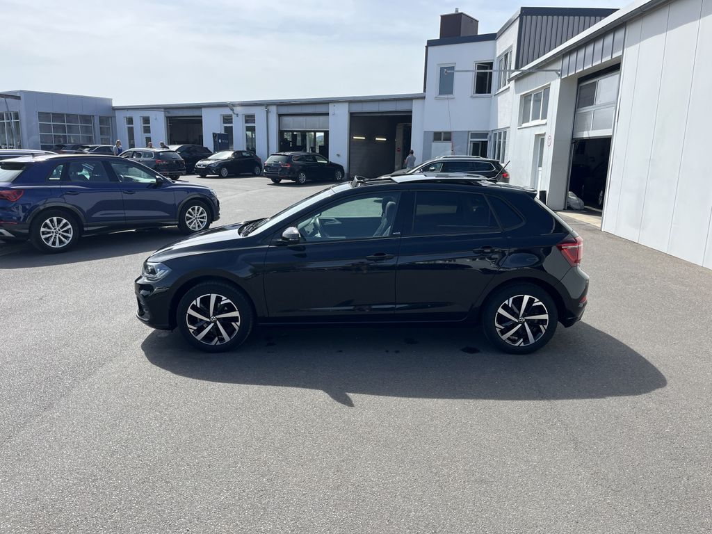 Volkswagen Polo 2023 г. Чёрный, пробег 19010 км