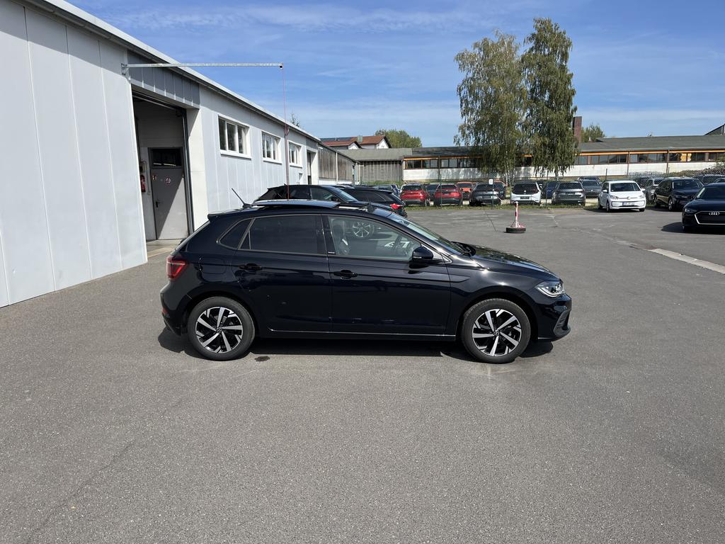 Volkswagen Polo 2023 г. Чёрный, пробег 19010 км