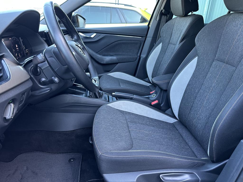 Skoda Scala 2023 г. Чёрный, пробег 44750 км