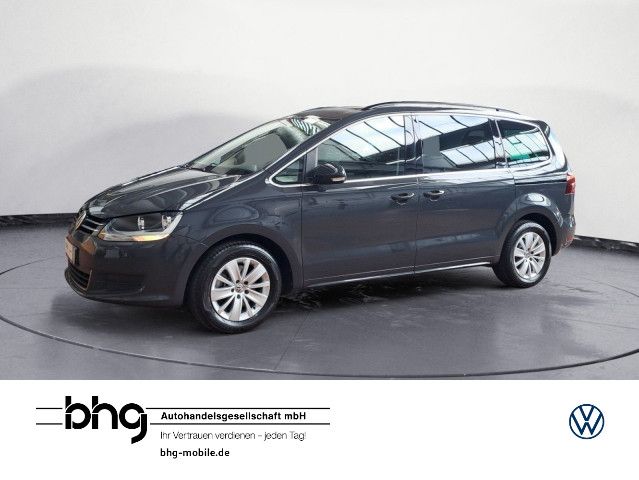 Volkswagen Sharan 2022 г. Серый, пробег 45235 км
