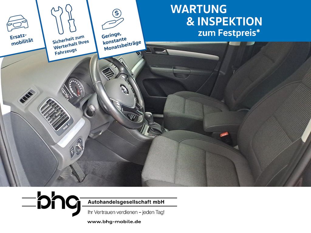 Volkswagen Sharan 2022 г. Серый, пробег 45235 км
