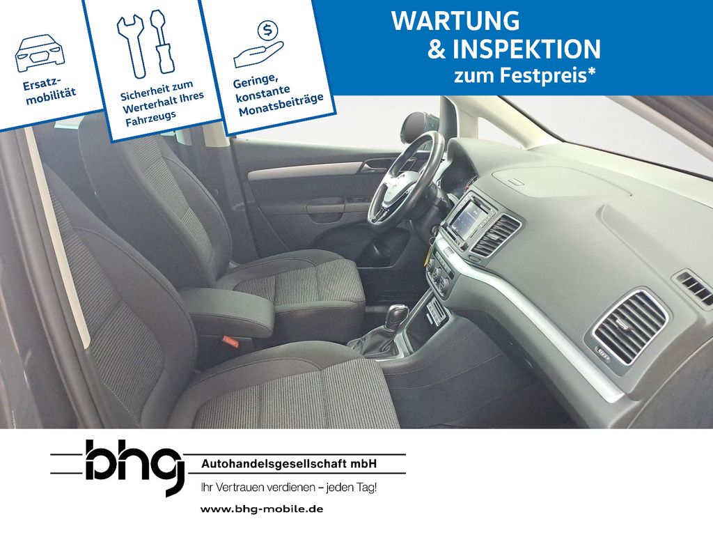 Volkswagen Sharan 2022 г. Серый, пробег 45235 км