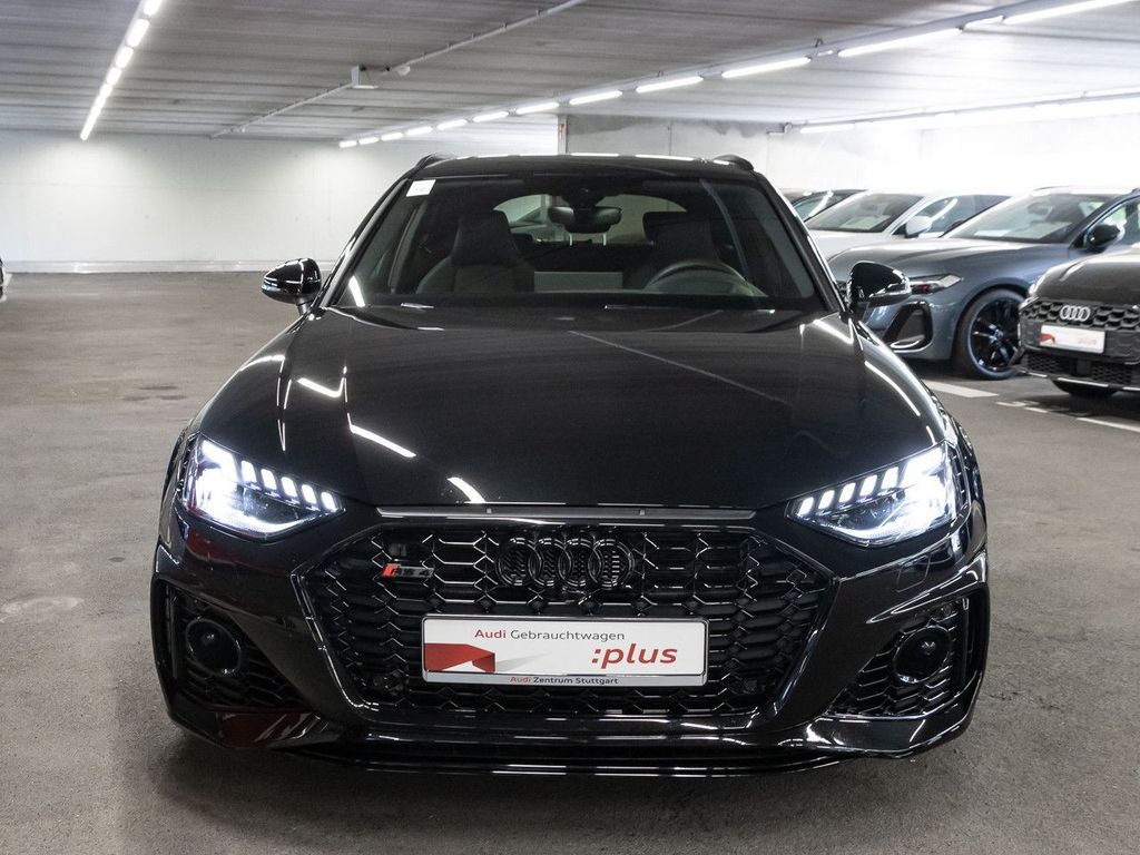 Audi RS4 2024 г. Чёрный, пробег 19993 км