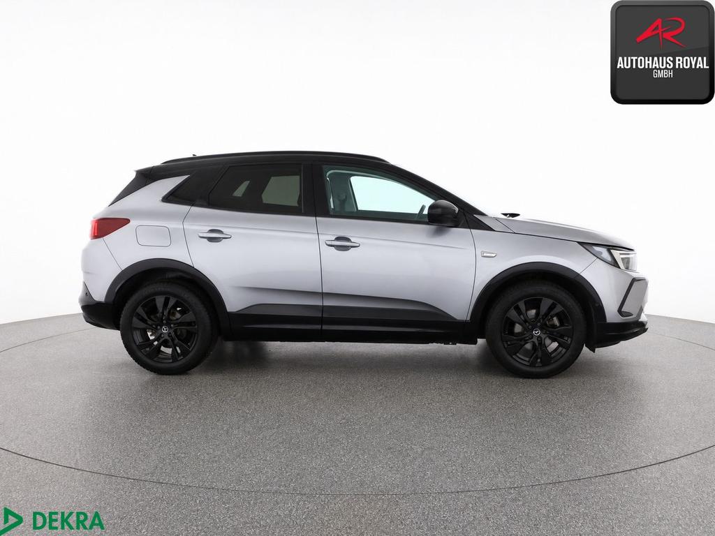 Opel GRANDLAND (X) 2022 г. Серый, пробег 43909 км