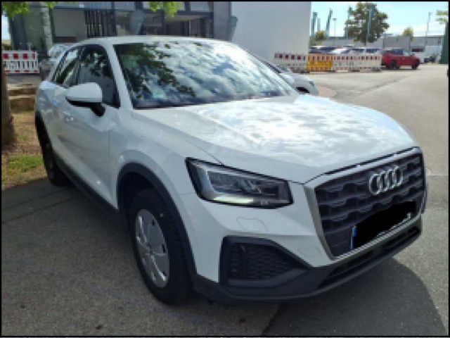 Audi Q2 2022 г. Белый, пробег 37015 км