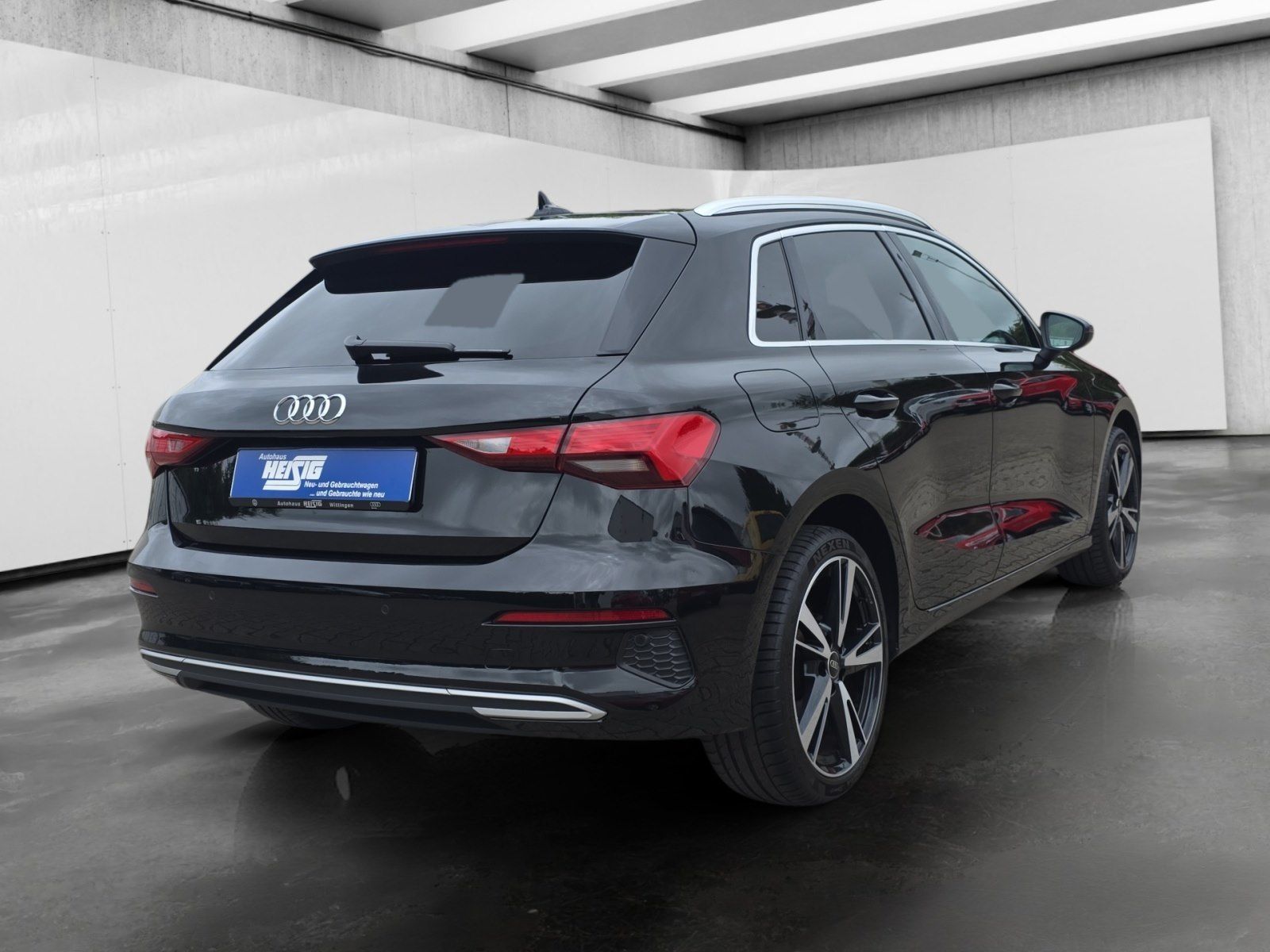 Audi A3 2023 г. Чёрный, пробег 39758 км