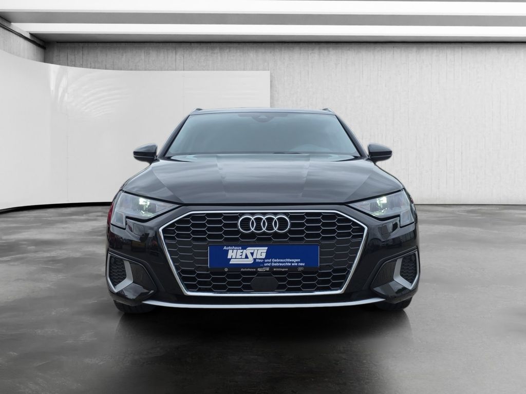 Audi A3 2023 г. Чёрный, пробег 39758 км