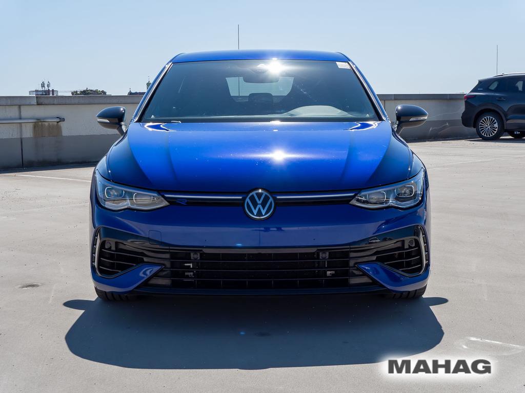 Volkswagen Golf 2023 г. Бежевый, пробег 44428 км