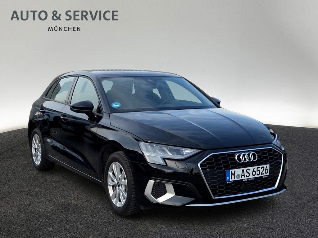 Audi A3 2024 г. Чёрный, пробег 27700 км