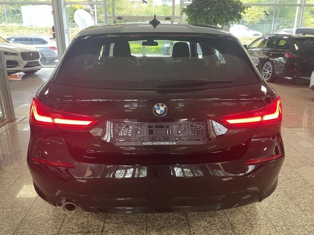 BMW 118 2021 г. Чёрный, пробег 30000 км