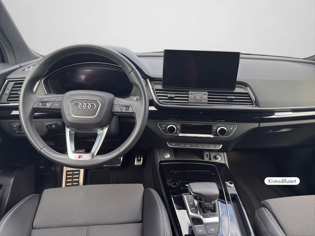 Audi Q5 2024 г. Зелёный, пробег 40177 км