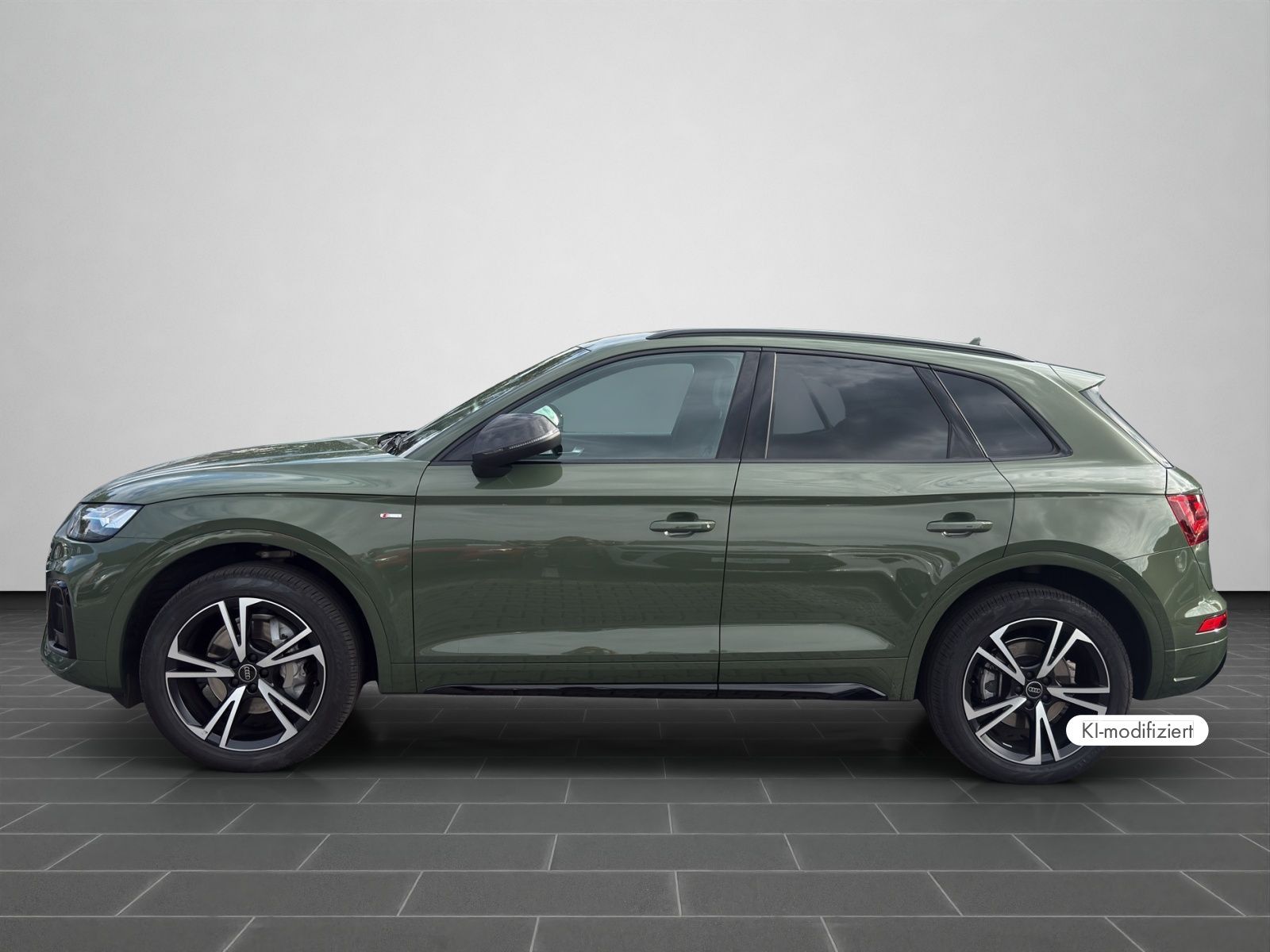 Audi Q5 2024 г. Зелёный, пробег 40177 км