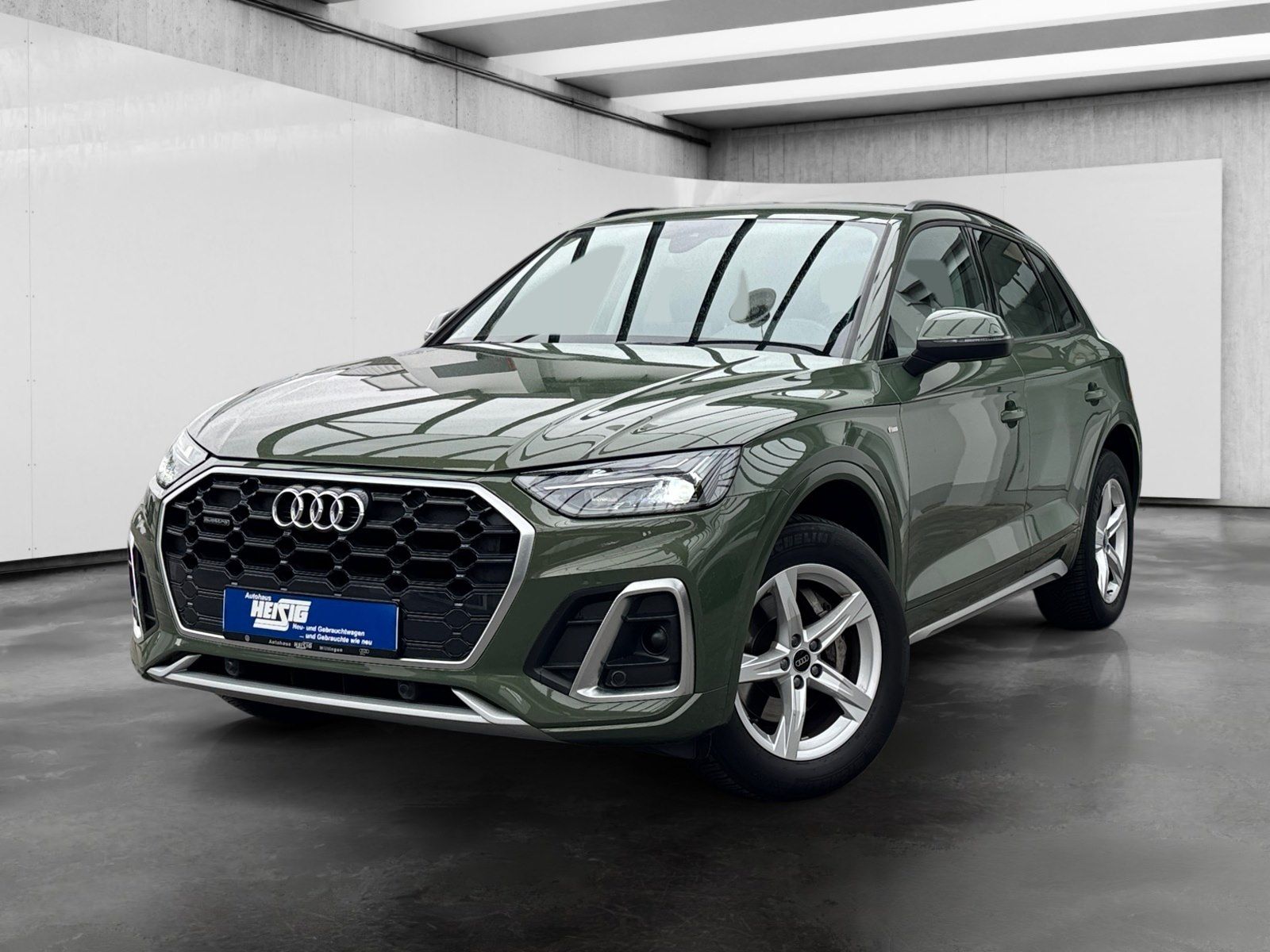 Audi Q5 2024 г. Зелёный, пробег 40995 км