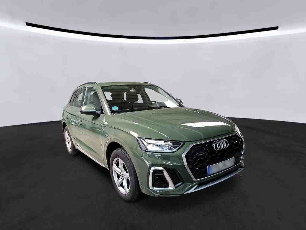 Audi Q5 2024 г. Зелёный, пробег 40995 км