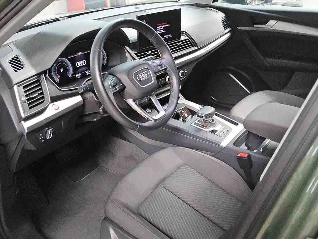 Audi Q5 2024 г. Зелёный, пробег 40995 км