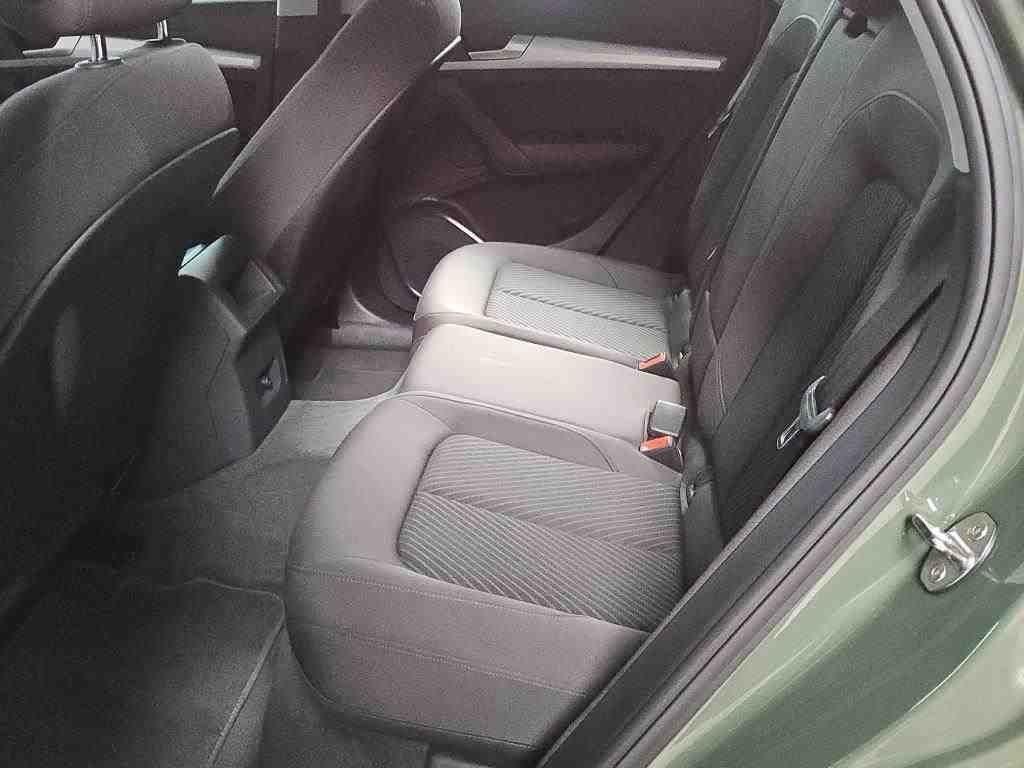 Audi Q5 2024 г. Зелёный, пробег 40995 км