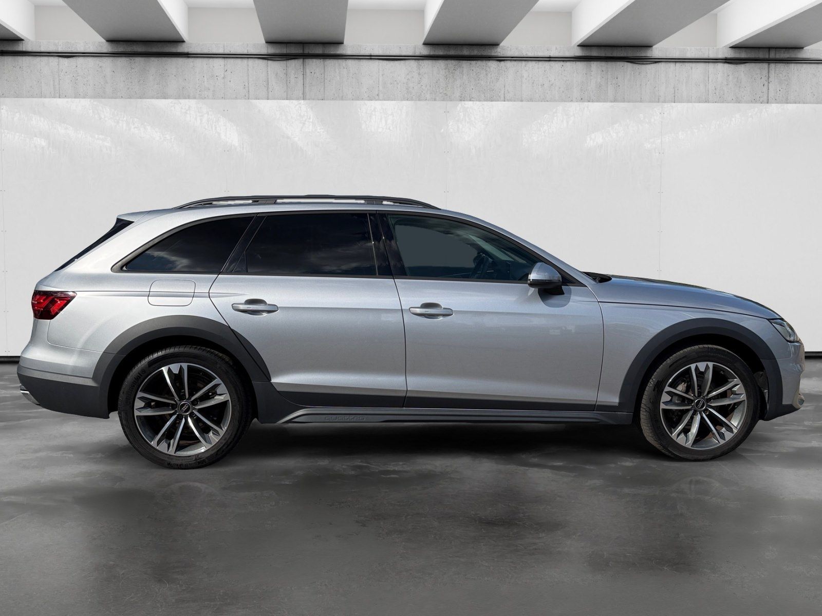 Audi A4 allroad 2022 г. Серебристый, пробег 47965 км