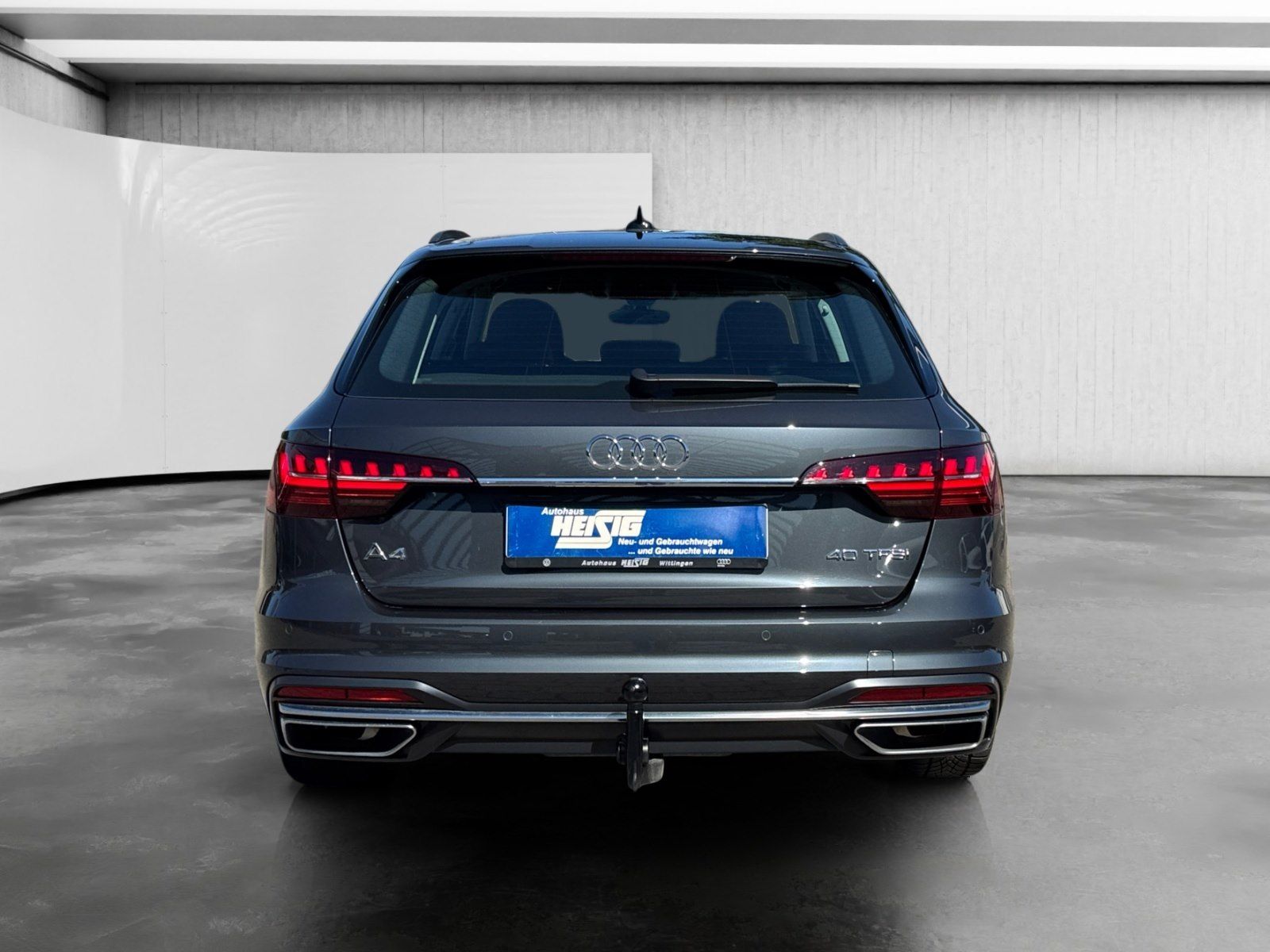 Audi A4 2022 г. Серый, пробег 40825 км