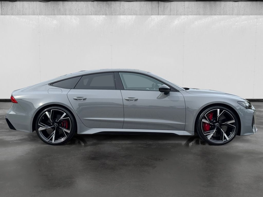 Audi RS7 2023 г. Серый, пробег 27345 км