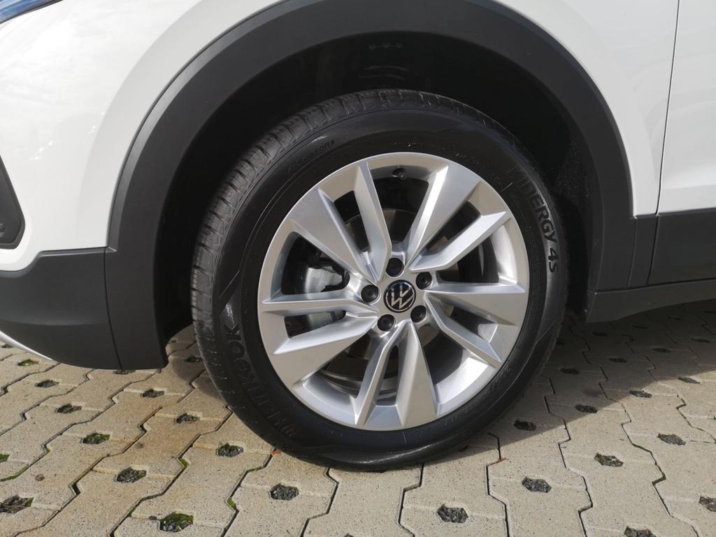 Volkswagen T-Cross 2024 г. Белый, пробег 25274 км