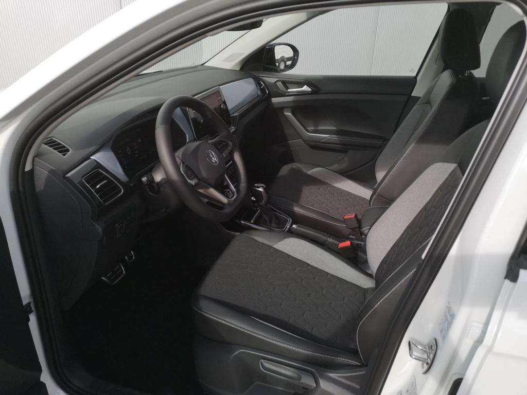 Volkswagen T-Cross 2024 г. Белый, пробег 25274 км