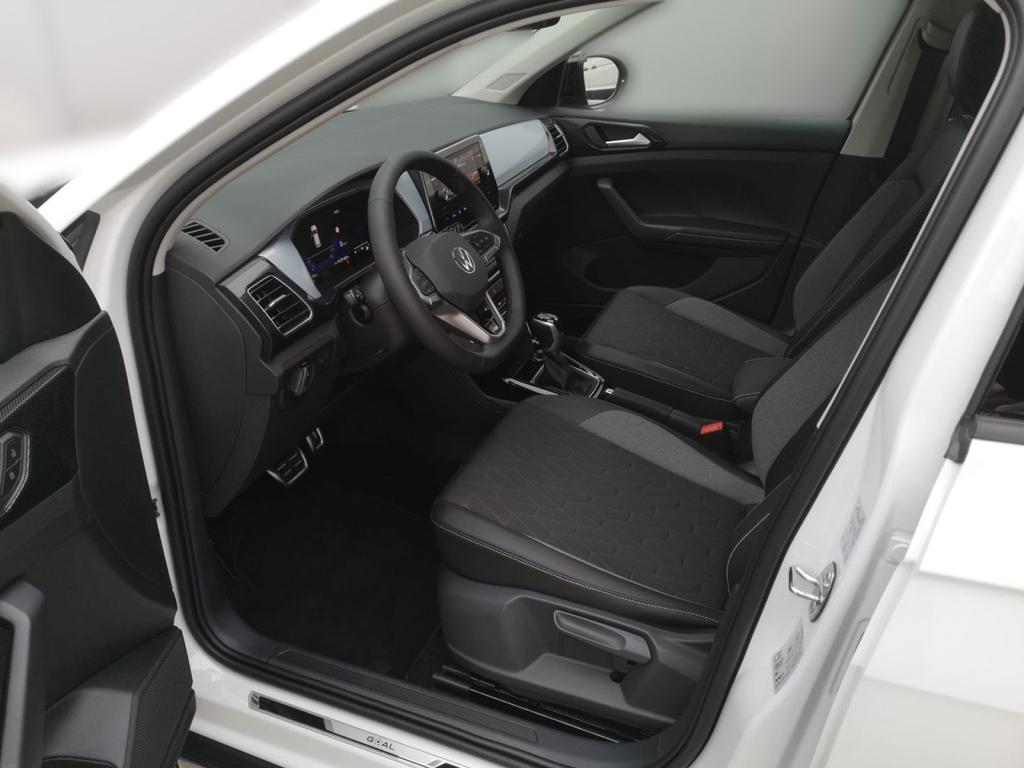 Volkswagen T-Cross 2024 г. Белый, пробег 22923 км