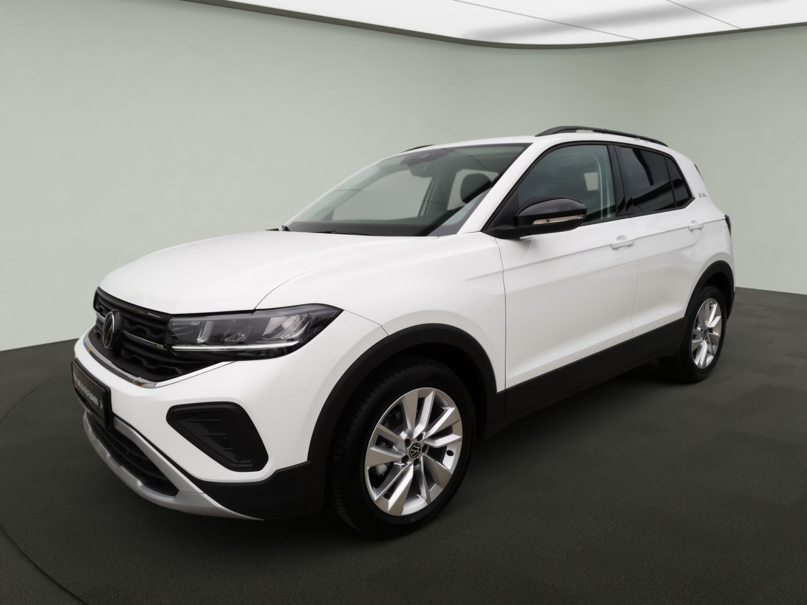 Volkswagen T-Cross 2024 г. Белый, пробег 22926 км