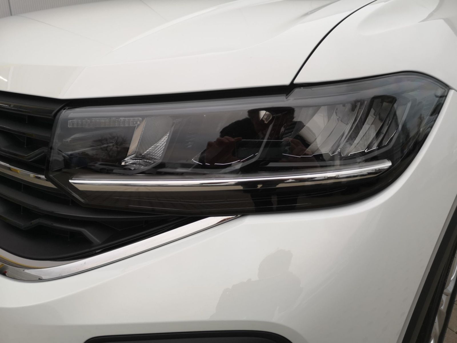 Volkswagen T-Cross 2024 г. Белый, пробег 22926 км