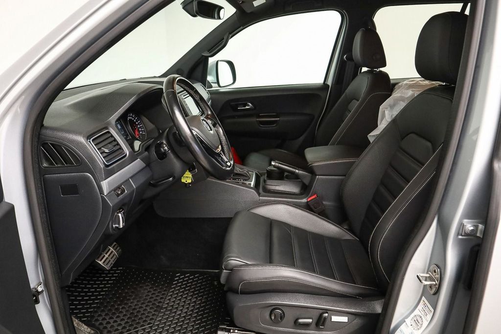 Volkswagen Amarok 2021 г. Серебристый, пробег 26250 км