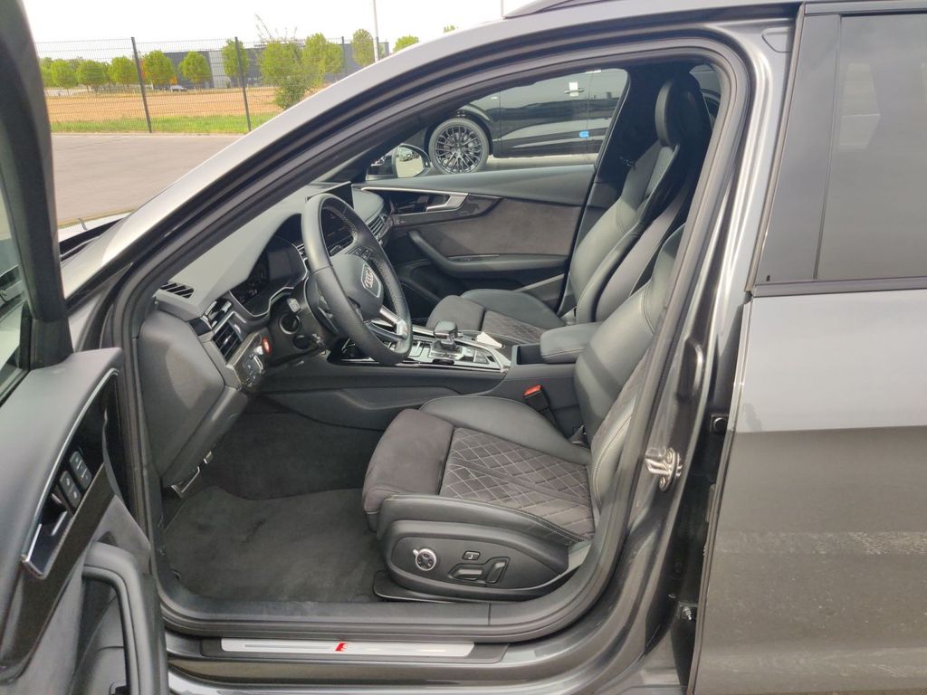 Audi S4 2024 г. Серый, пробег 26900 км