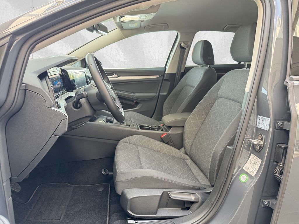 Volkswagen Golf 2022 г. Серый, пробег 14995 км