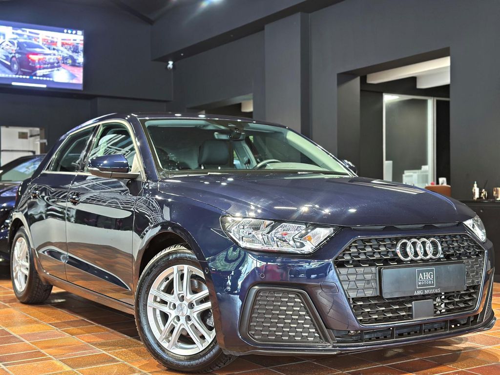 Audi A1 2022 г. Синий, пробег 19970 км