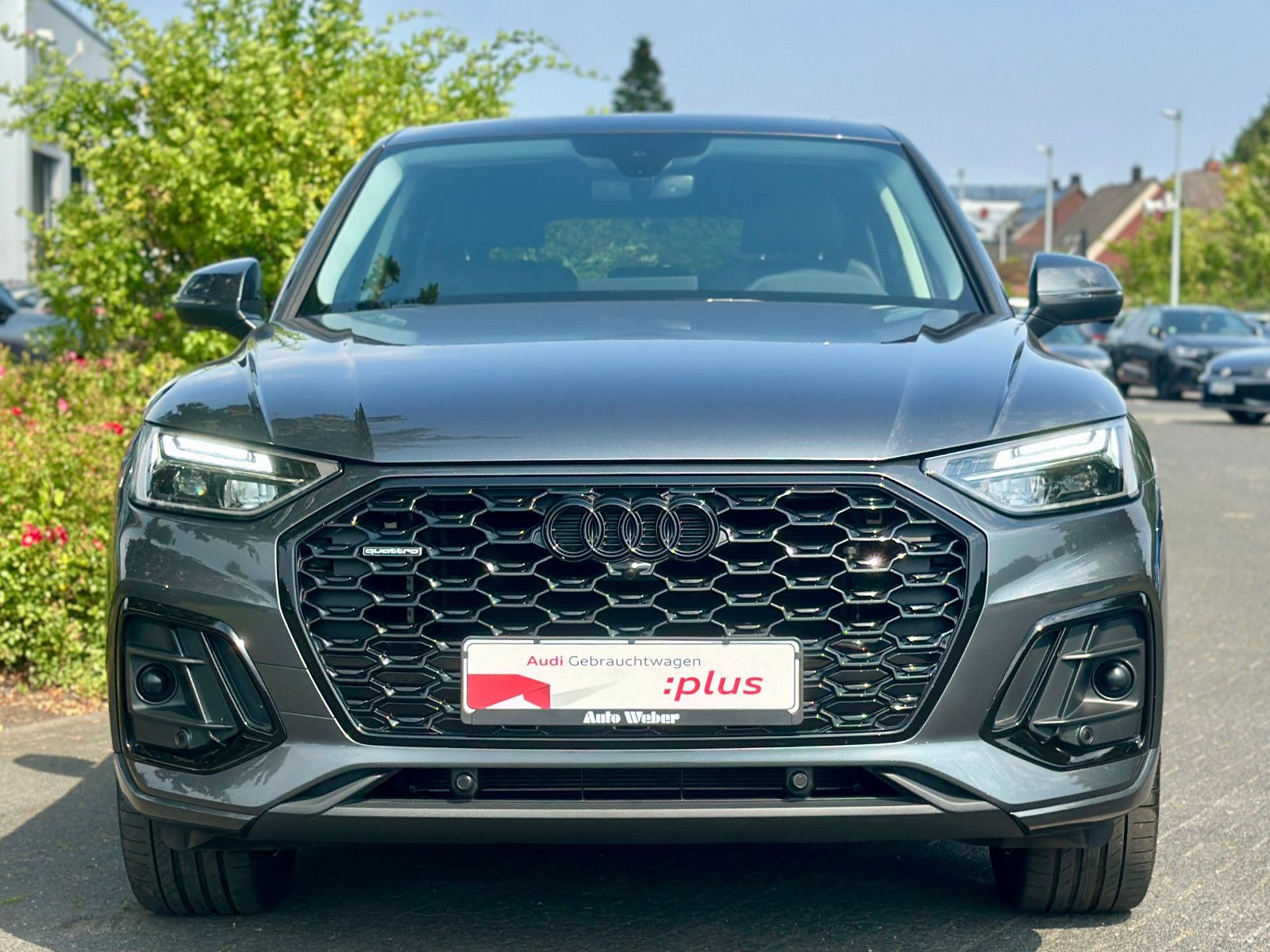 Audi Q5 2022 г. Серый, пробег 41290 км