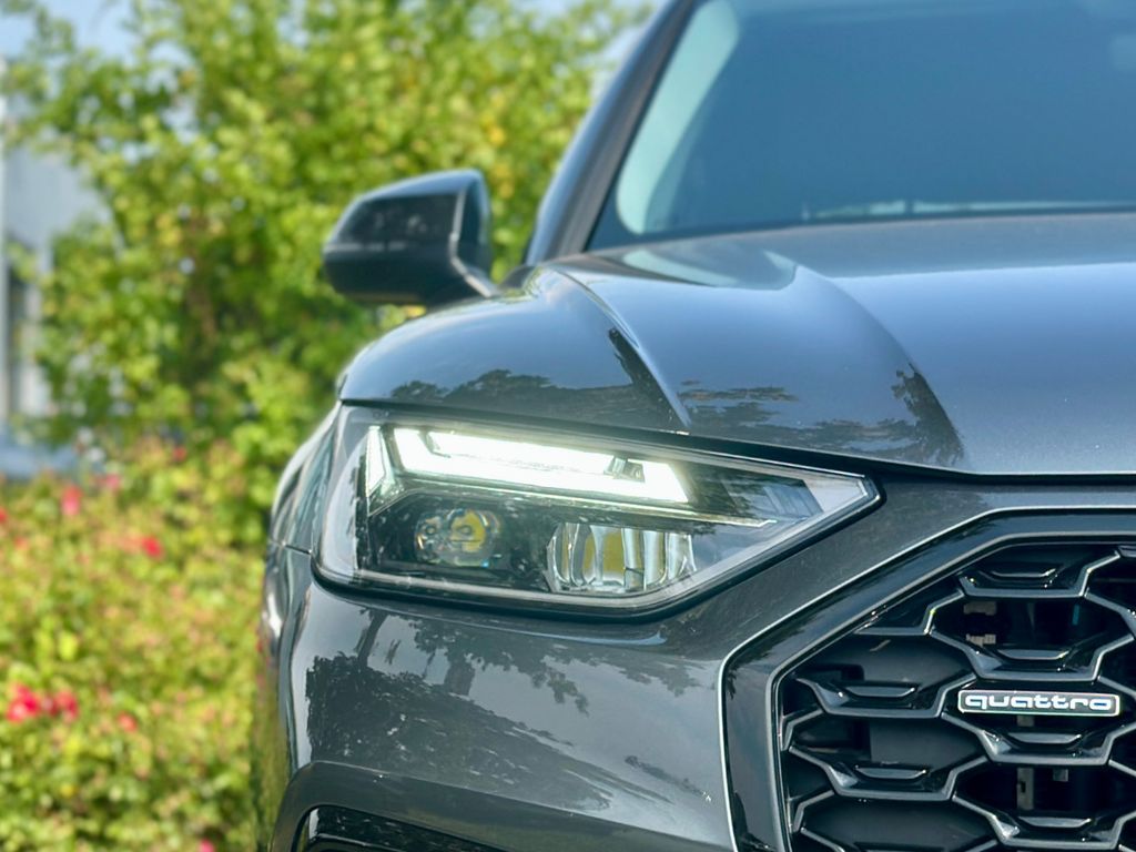 Audi Q5 2022 г. Серый, пробег 41290 км