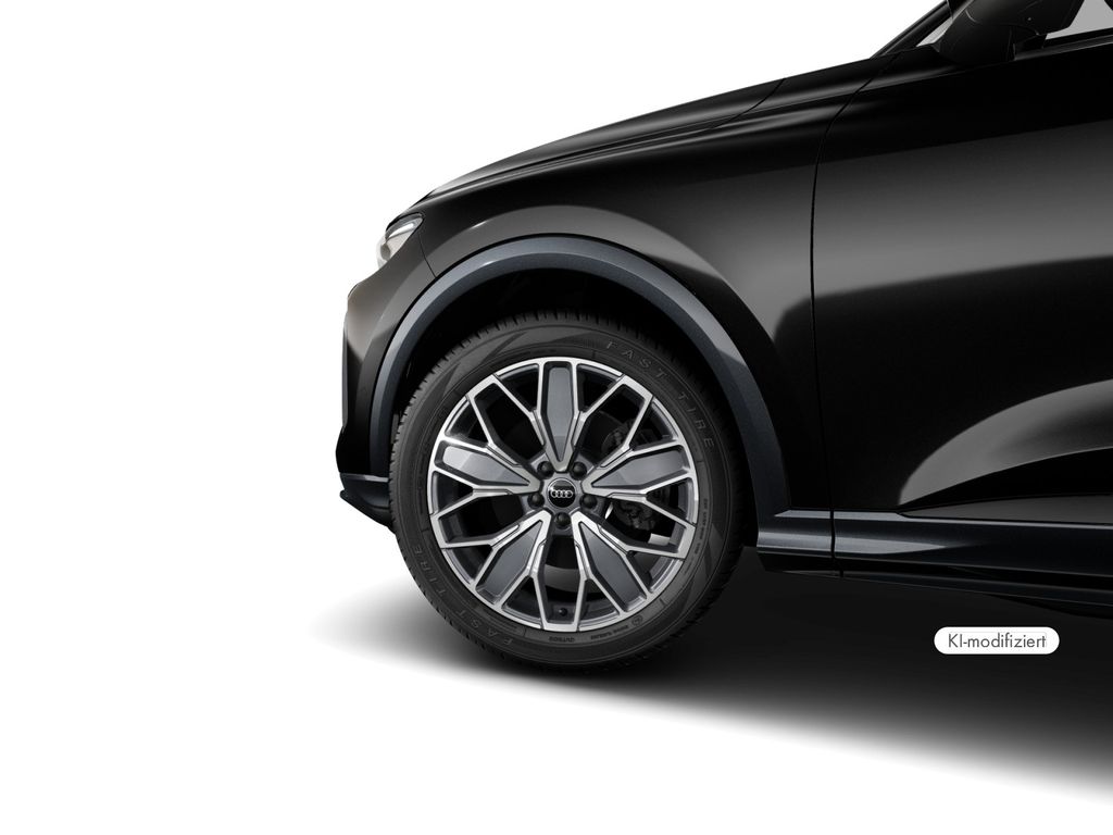 Audi Q5 2025 г. Чёрный, пробег 9297 км