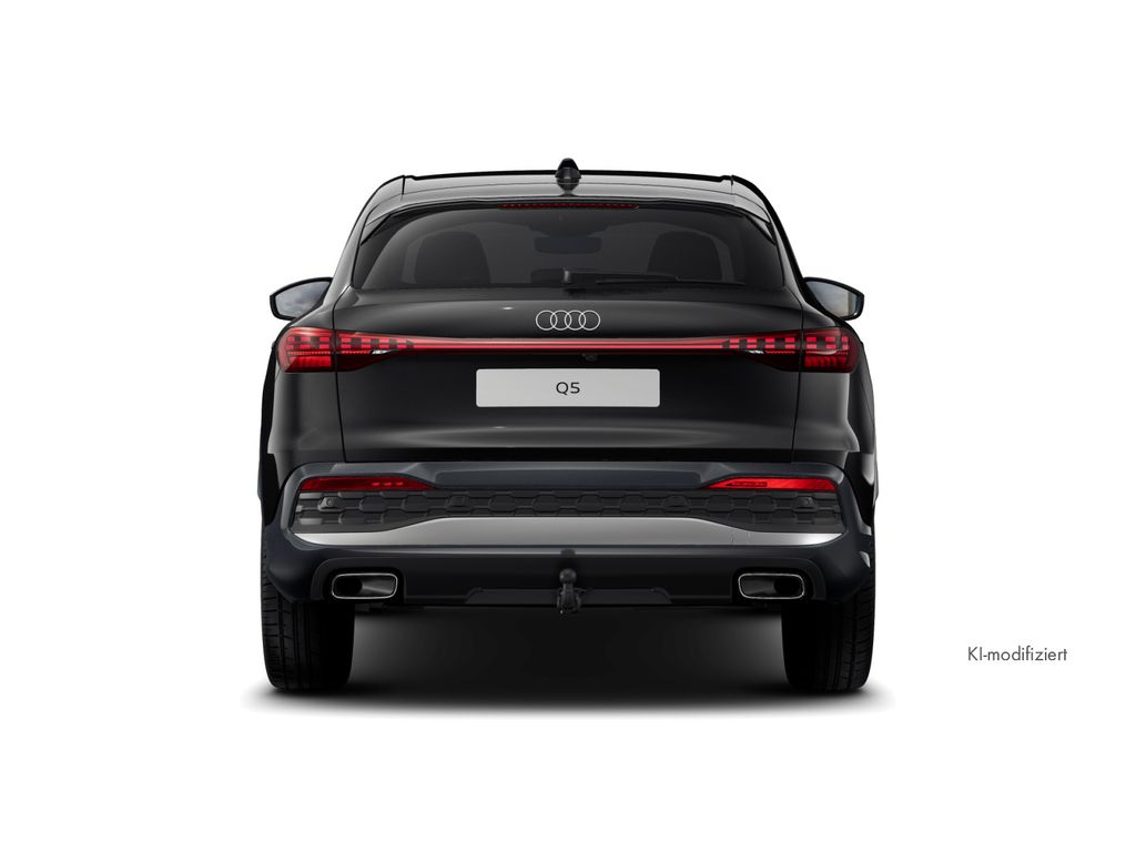 Audi Q5 2025 г. Чёрный, пробег 9297 км