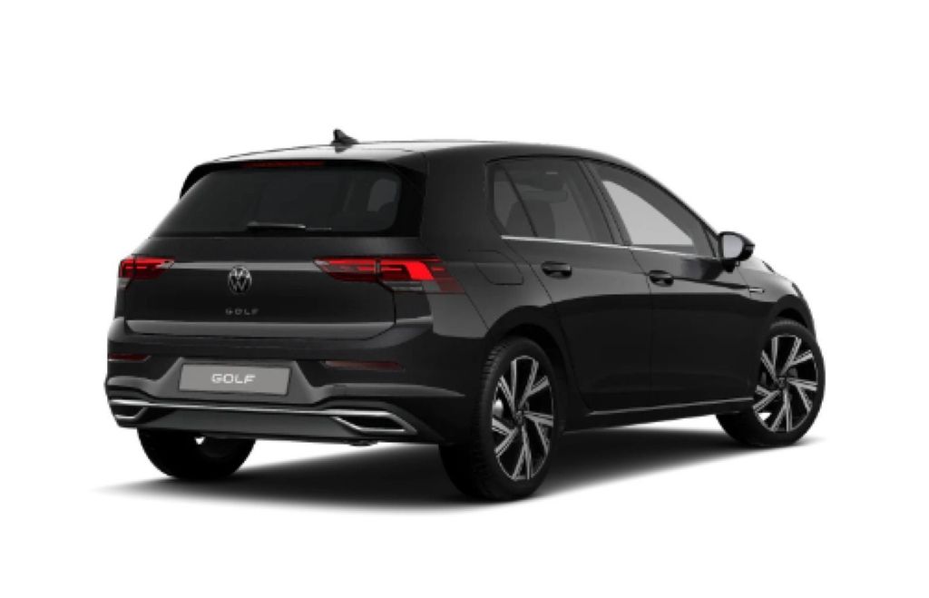 Volkswagen Golf 2024 г. Чёрный, пробег 18353 км