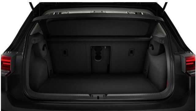 Volkswagen Golf 2024 г. Чёрный, пробег 18353 км