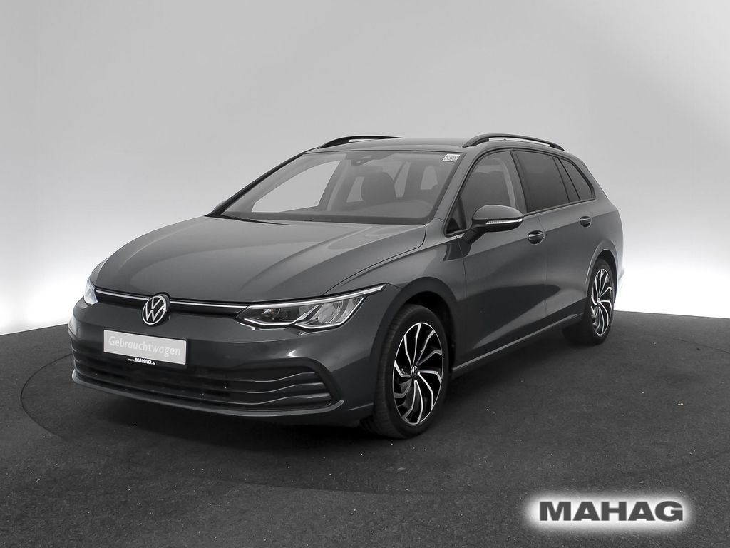 Volkswagen Golf 2023 г. Серый, пробег 50202 км