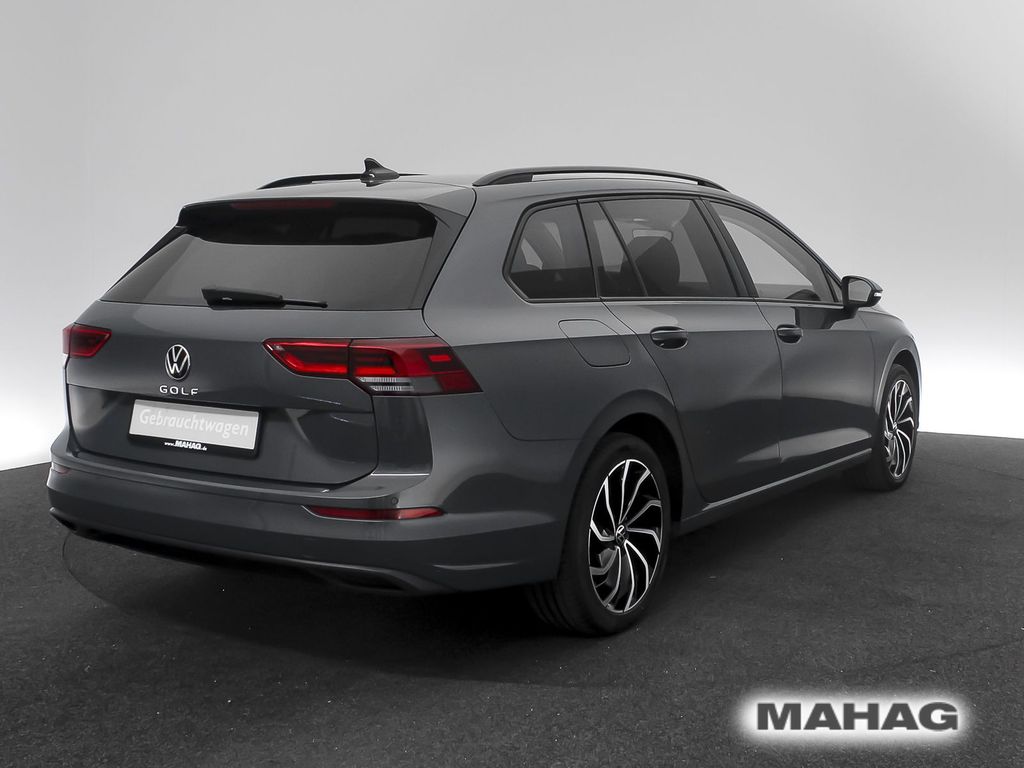 Volkswagen Golf 2023 г. Серый, пробег 50202 км