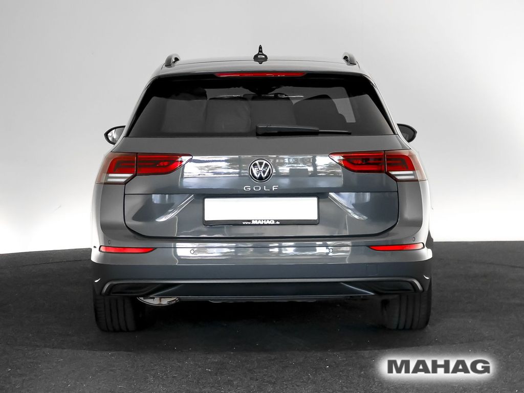 Volkswagen Golf 2023 г. Серый, пробег 50202 км