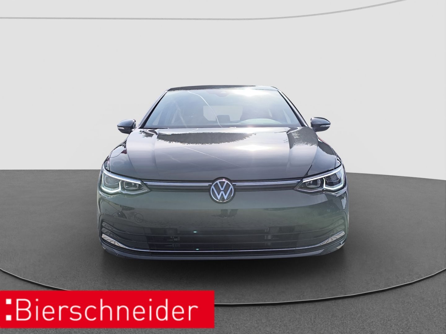 Volkswagen Golf 2024 г. Серый, пробег 23250 км
