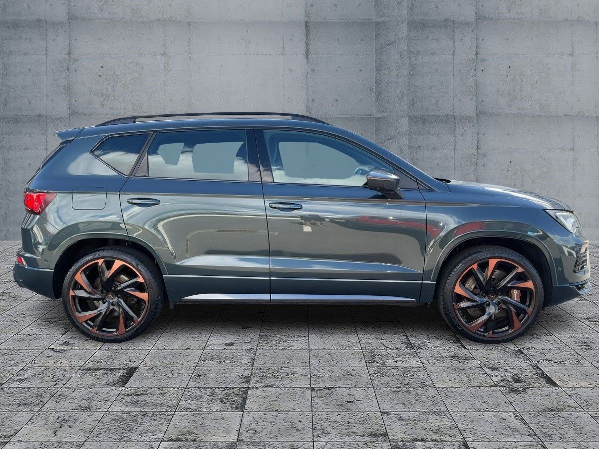 Cupra Ateca 2023 г. Серый, пробег 37674 км