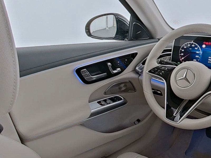 Mercedes-Benz E 220 2025 г. Чёрный, пробег 19456 км