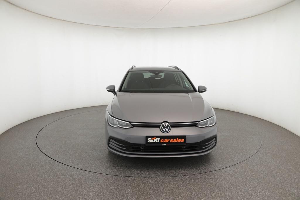 Volkswagen Golf 2023 г. Серый, пробег 40177 км
