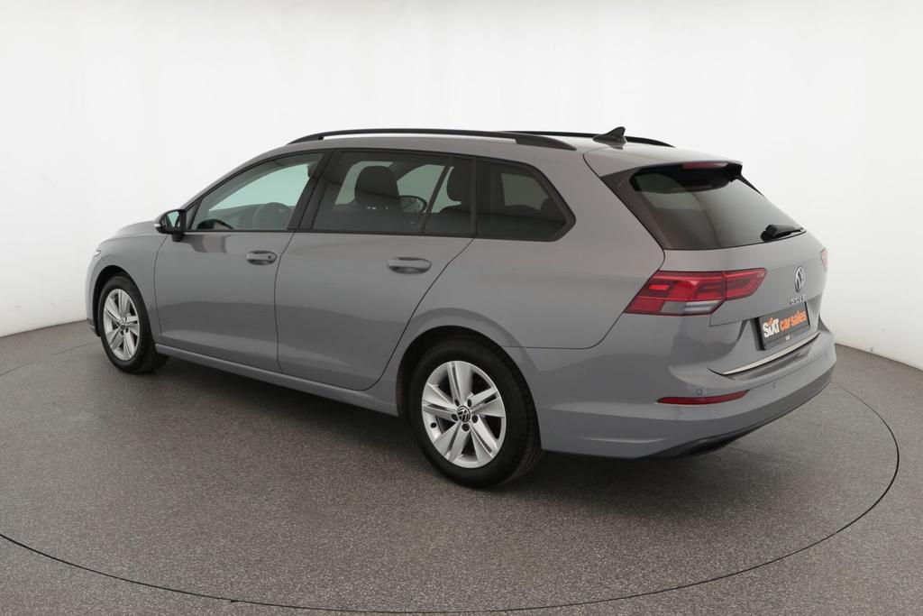Volkswagen Golf 2023 г. Серый, пробег 40177 км